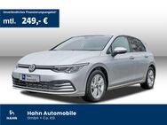 VW Golf, 1.5 VIII eTSI Life AppConnect, Jahr 2020 - Backnang