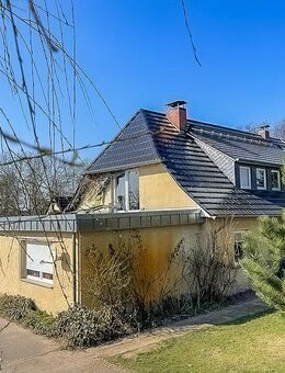 Einfamilienhaus mit Nebengelass - Göhren-Lebbin