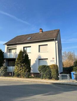 Attraktives Zweifamilienhaus mit großem Grundstück in naturnaher Lage - Braunschweig