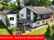 Ruhig, sonnig und mit tollem Ausblick gelegen. 1-Familienhaus mit Garage in Odenwälder Höhenort. - Michelstadt