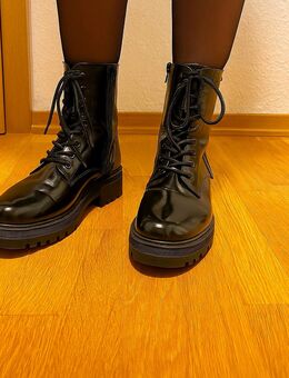 Esprit Stiefletten, Größe 38, Glanz Optik - München