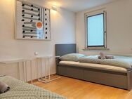 5-Zimmerwohnung mit TV, Wlan, Küche, Essplatz, Waschmaschine, Trockner, Garage für bis zu 9 Personen - Stuttgart