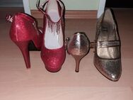 Glitzerpumps NEU in 23611