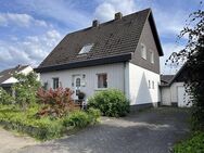 freistehendes Ein- bis Zweifamilienhaus in Rheda sucht neuen Eigentümer - Rheda-Wiedenbrück