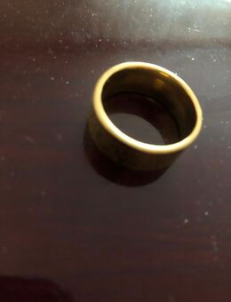 Ring zu verschenken in Dresden dort Versand - Dresden