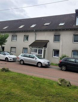 ***2,5 Raum Wohnung mit Balkon zu vermieten. WBS ERFORDERLICH ! *** Achtung! Aufgrund der Quadratmeterzahl, nur an min. 2 Personen zu vermieten! - Bottrop