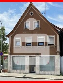 Wohn- und Geschäftshaus in der Altstadt. - Forchheim (Bayern)