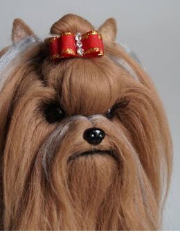 Yorkshire Terrier Plüschhund ist aus Kunstfell. Höhe 23 cm - Stolberg (Rheinland, Kupferstadt)