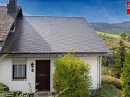 Willingen erleben! Gepflegte ETW mit großem Balkon und toller Aussicht in Schwalefeld - Willingen (Upland)