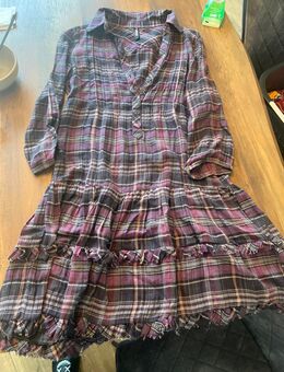 Lila Kleid - Schnaittenbach