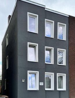 Großzügiges Einfamilienhaus mit Einliegerwohnung in zentraler Lage - Lübeck