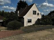 Burgdamm! Renovierungsbefürtiges Einfamilienhaus mit schönem großen Garten! - Bremen