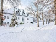 "Haus im Haus" in eleganter Mehrfamilienvilla. - Grünwald