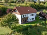 Gepflegtes Einfamilienhaus mit Einliegerwohnung in Höhenlage von Rittersdorf bei Bitburg. - Rittersdorf (Rheinland-Pfalz)