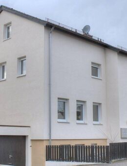 SCHÖNE WOHNUNG IN GUTER LAGE VON BÖCKINGEN MIT EINBAUKÜCHE, GRILLPLATZ UND STELLPLATZ - Heilbronn