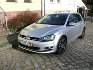 Volkswagen Golf Comfortline Navi SH ALU mit Winterräder - Treuenbrietzen Zentrum