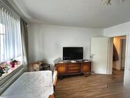 Sanierte Kapitalanlage: 3-Zi-Whg.+Balk. - Reinbek
