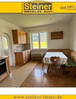 AB SOFORT: 3-Zimmer-Wohnung ca. 90 m², renoviert, EBK, Freisitz, Stellplatz/Garage am Hof - Garmisch-Partenkirchen