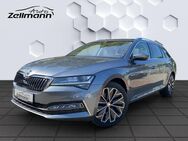 Skoda Superb, 2.0 TDI Combi 147kW PanoDach, Jahr 2023 - Berlin