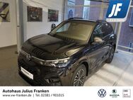 VW Tiguan, R-Line eTSI Black Style IQ, Jahr 2024 - Hamm