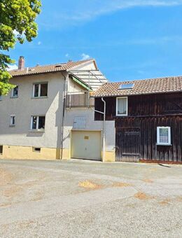 Solides Wohnhaus mit jeder Menge Platz in Oberlauter - Lautertal