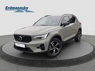 Volvo XC40, B3 Plus Dark 360Kamera, Jahr 2023 - Celle