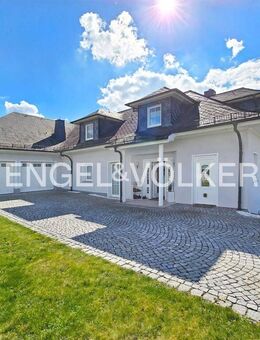 Luxuriöses Anwesen mit Indoor-Pool und Wellness-Bereich sowie zahlreichen Extras bei Emmelshausen - Emmelshausen