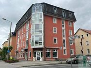 Gemütliche 1-Raum-Wohnung mit Balkon und Fahrstuhl auf der Mättigstraße in Bautzen zu vermieten! - Bautzen