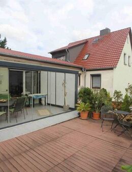 Einfamilienhaus mit Gewerbeeinheit im Erdgeschoss - Merseburg