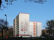 Geräumige 3-Raum-Wohnung mit Badewanne, großem Balkon und tollem Ausblick - Gera