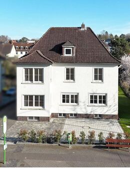 Einzugsbereit - Wunderschöne Wohnung mit Balkon direkt am Schwanenteich - Gießen