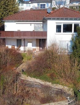 Einfamilienhaus mit heller Einliegerwohnung in sonnigster, ruhiger Lage von Bad Hersfeld - Bad Hersfeld