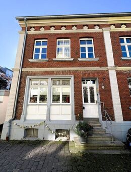 ZU VERKAUFEN: Zentral & idyllisch - historisches, denkmalgeschütztes Reihenendhaus innerhalb der Soester Wallanlagen - Soest