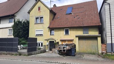 VERKAUFT-- Charmantes Haus im Dornröschenschlaf