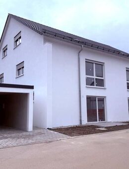 * Charmant und stilvoll Wohnen mit Komfort* Neubau-Doppelhaushälfte in Burgberg - Giengen (Brenz)