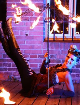 Feuershow, Künstler Showprogramm buchen, Geislingen - Geislingen
