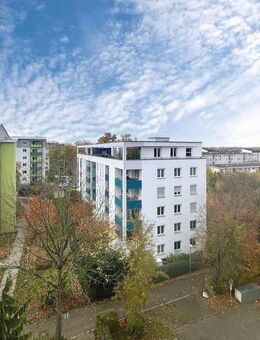 Freie & helle 2-Zi.-Whg. mit sonnigem Balkon, EBK, Aussicht, 6. OG, Aufzug, TG-Stpl. - Stuttgart