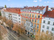 Wohnen im Prenzlauer Berg (Kastanienallee: Stil-Altbau, 6 Zimmer mit 217 m² (provisions-&bezugsfrei) - Berlin