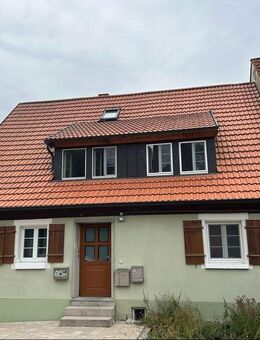 Kapitalanleger aufgepasst! Gepflegtes Wohnhaus in ruhiger Umgebung - Dinkelsbühl