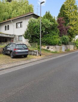 Das Dornröschenhaus - Sanierungsobjekt mit viel Platz in guter Lage Hohenstein - Ortsteil - Hohenstein (Hessen)
