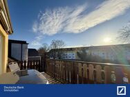 Helle Dreizimmer-Dachgeschosswohnung mit Sonnenbalkon und eigenem Stellplatz in Frankfurt-Eckenheim - Frankfurt (Main)