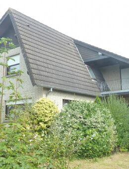 RESERVIERT 1896.) Ein-/Zweifamilienhaus mit Garage in Wilhelmshaven - Fedderwarden - Wilhelmshaven