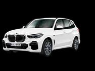 BMW X5, xDrive45e M SPORT, Jahr 2021 - Eggenfelden