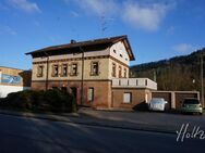 Das lässt sich entwickeln ... Zinshaus mit vier Wohnungen und sep. Garagengrundstück in Epfendorf !! - Epfendorf