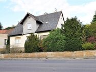 Mehrgenerationenhaus mit 2 großen Terrassen, Garten + Garage - Sonnefeld