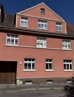 Kleine 2 - Raumwohnung im Dachgeschoss - Bitterfeld-Wolfen