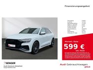 Audi Q8, 55 TFSI e quattro, Jahr 2022 - Bielefeld