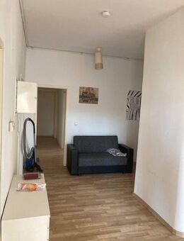 Teilmöbliert mit EBK und auch für WG's geeignet - Stuttgart