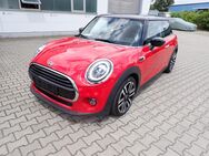 MINI Cooper, 3trg Chili Paket 17Zoll, Jahr 2021 - Dresden