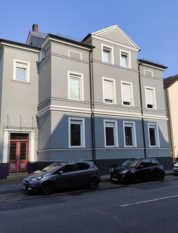 Attraktive renovierte 4-Zimmerwohnung im Herzen von Alt-Arnsberg zu verkaufen; ideal für Eigennutzer oder Kapitalanleger - Arnsberg